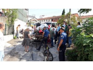 Yaralı atı sahibinin elinden izne gelen JÖH personeli kurtardı