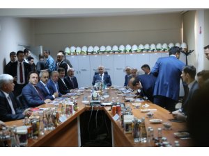 Bakan Turhan Mardin’de yatırımları inceledi, yeni demir yolu müjdesi verdi