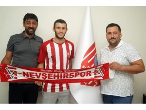 Kasımpaşalı Onur Ural, Nevşehir Belediyespor ile anlaştı
