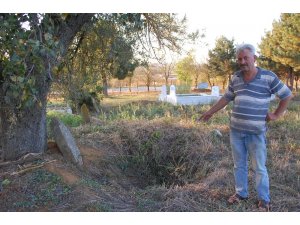 Mezarlıktaki define kazısı 2 yıl önce yapılmış