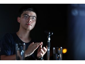 Hong Kong eylemcilerinin lideri gözaltında