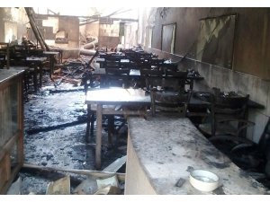 Yarım asırlık lokanta alevlere teslim oldu