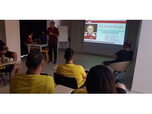 Yeni Malatyasporlu futbolculara değişen kurallar anlatıldı