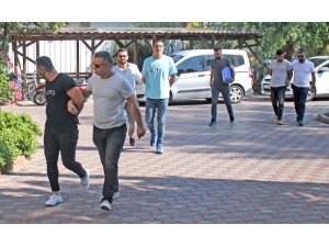 Garsonların kadın pazarladığı iddiası