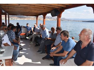 Nallıhan'da muhtarlarla toplantı