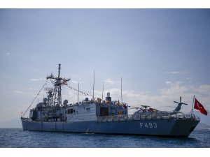 TCG Gelibolu F-493 firkateyni ziyarete açıldı