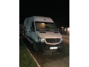 İrem Derici konseri sonunda havai fişek arabasında patlama