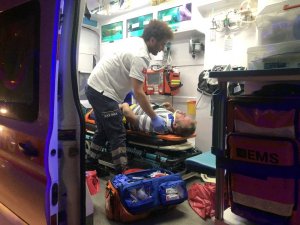 Yol çalışması kazaya neden oldu: 3 yaralı