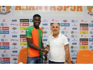 Alanyasporlu Sackey, Delizlispor’a kiralandı