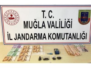 Jandarmadan Sakin Kent’e uyuşturucu operasyonu