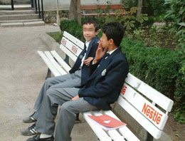 Sigara içen öğrenci fena yanacak!