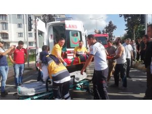 Çekici ile motosiklet çarpıştı: 1 yaralı