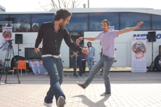 Çok eğlenceli tanıtım