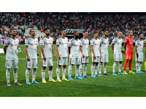 Süper Lig: Beşiktaş: 0 - Çaykur Rizespor: 0 (Maç devam ediyor)