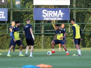 Mevlüt Erdinç, Fenerbahçe ile ilk antrenmanına çıktı