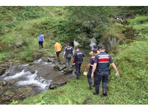 Yaylada haber alınamayan 6 kişi için arama kurtarma çalışması başladı