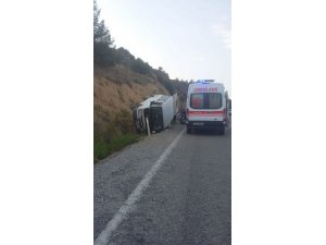 Denizli’de minibüs devrildi: 1’i bebek 9 kişi yaralandı