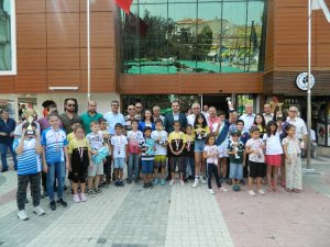 Pazaryeri’nde ‘Zafer Kupası’ Elo Satranç turnuvası sona erdi