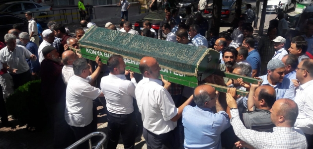 Konya Vergi Dairesi Başkanı Ünver'in annesi toprağa verildi