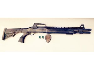 Şok uygulamada cephanelik ele geçirildi