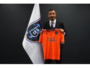 Başakşehir kadrosu sil baştan