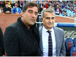 Ünal Karaman, Şenol Güneş’i yakaladı