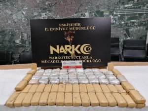 Kamyonet lastiği içinde 44 kilo eroin