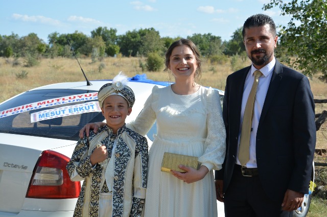 Mesut Erkut Çolak sünnet oldu