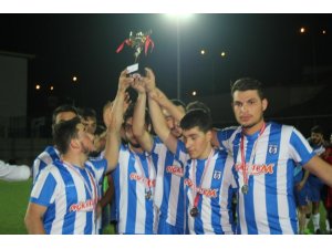 İlçede Süper Lig’i aratmayan futbol turnuvası