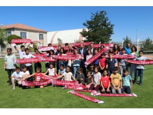 Şırnaklı öğrencilerden Sivasspor’a ziyaret