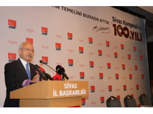 Kılıçdaroğlu Sivas’ta gerçekleştirilen PM toplantısında konuştu