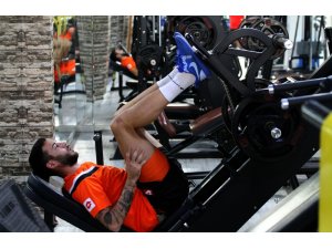Adanaspor çift idmanla çalışıyor