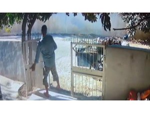 Hurdacı kapıyı böyle çaldı