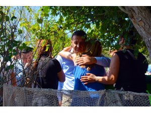 Silahlı kavgada ölen kadın gözyaşlarıyla uğurlandı