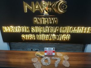 Antalya’da uyuşturucu operasyonu