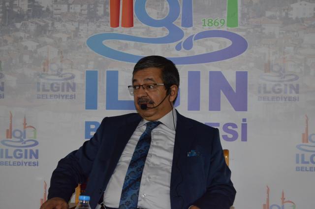 Hayati İnanç'tan konferans