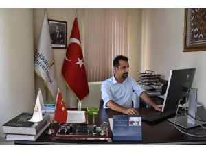 Hakkari'de yeni bir çekirge türü keşfedildi