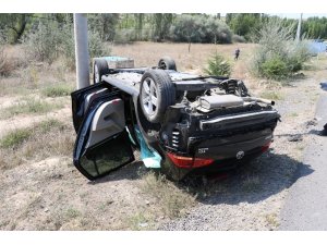 Emniyet kemeri canını kurtardı