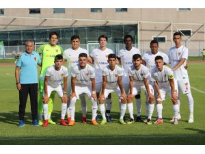 Kayserispor U19 dolu dizgin