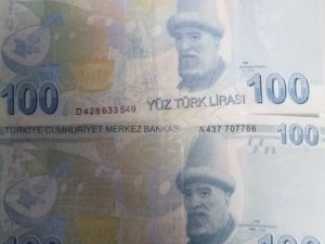 Sahte para ve uyuşturucu ile yakalandılar