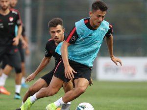 Antrenmanda sakatlanan Cengiz Ünder kadrodan çıkarıldı