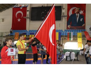 1. Uluslararası Kel Aliço Serbest Güreş Turnuvası