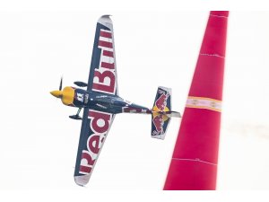 Red Bull Air Race’te şampiyon belli oluyor