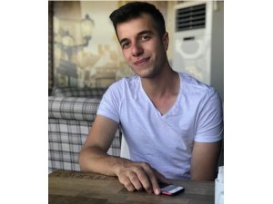 Trafik kazasında ağır yaralanan özel hareket polisi hayatını kaybetti