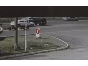 Sivas’ta üç araç çarpıştı: 2 yaralı