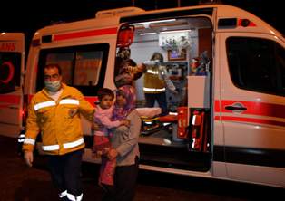 Ağlayan bebek ailesini kurtardı