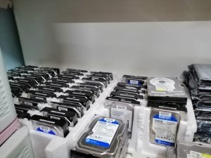 FETÖ’nün hücre evinde 70 harddisk ele geçirildi