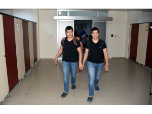 Otizmli ikizlerin hedefi milli forma