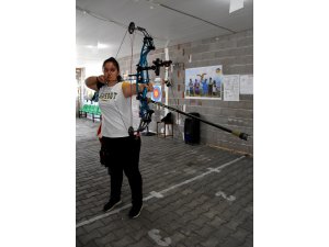 Dikkat eksikliğini okçulukla yendi