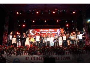 Söke Belediyesi Tenis Turnuvası sona erdi
